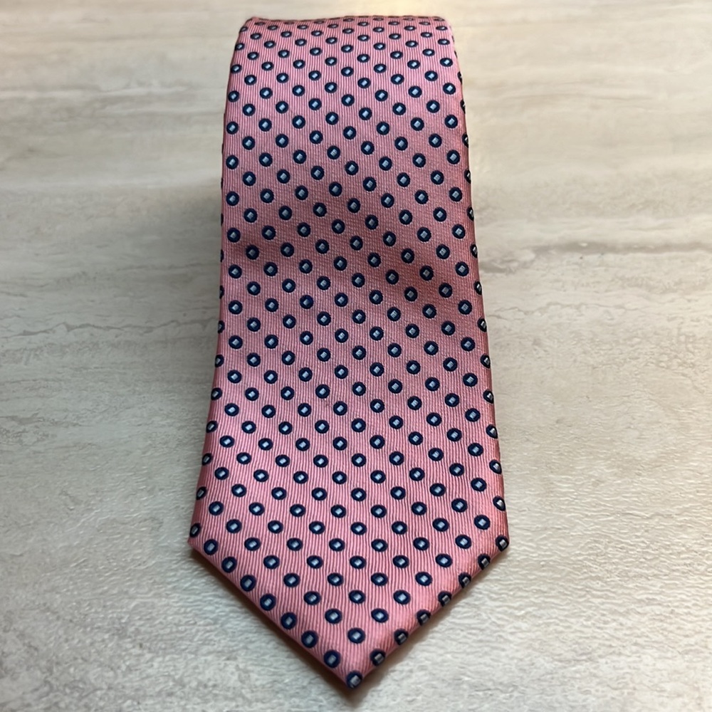 CHAPS Navy/Pink Neck Tie Classic or Casual 3”, 58”.